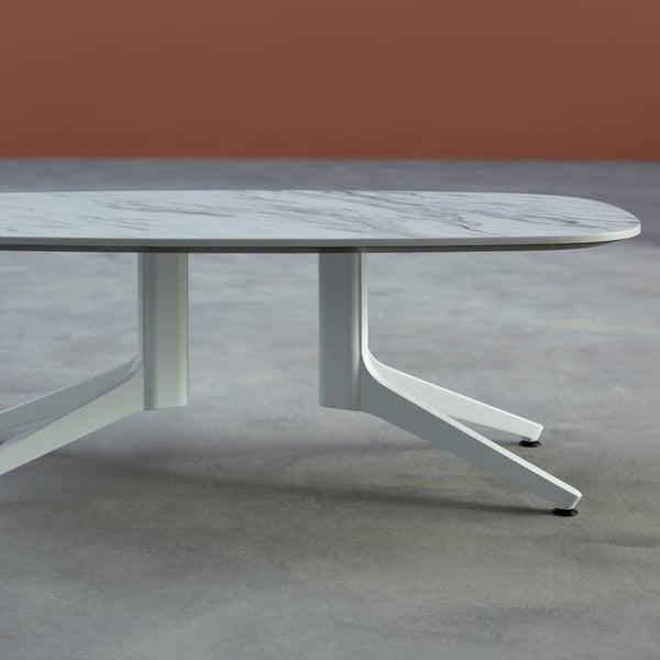 Tributaire_Occasional_Table